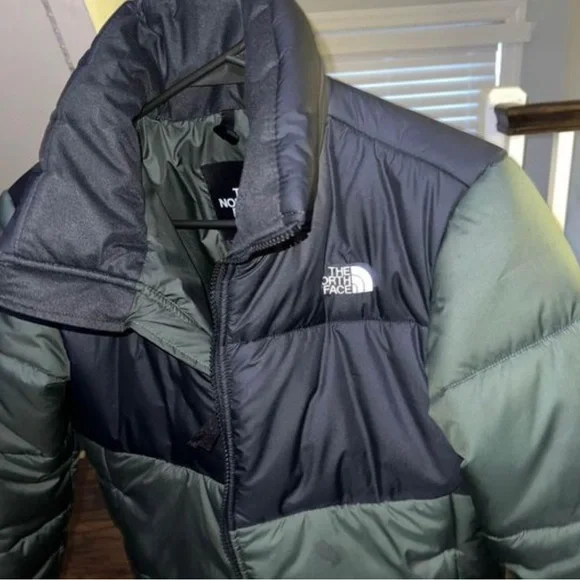 NORTH FACE JACKET RARE GREEN COLOR - Picture 3 of 4